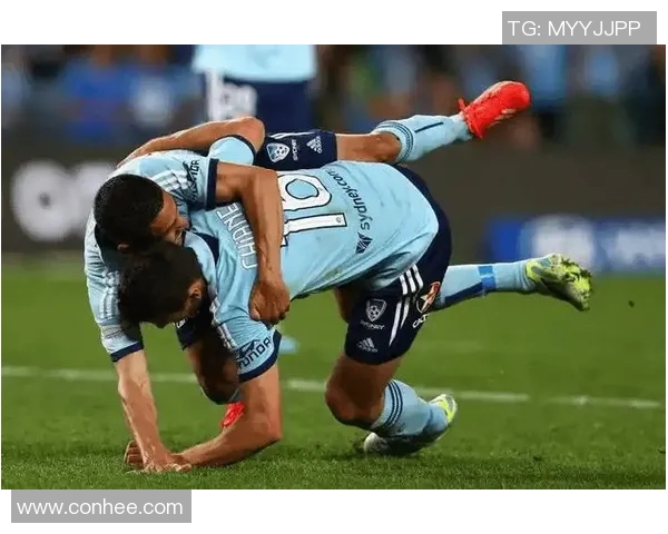 西悉尼流浪与悉尼的激烈对决谁能在这场城市德比中笑到最后