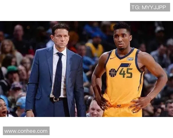 詹姆斯在对阵爵士的比赛中狂砍51分展现超级巨星风采