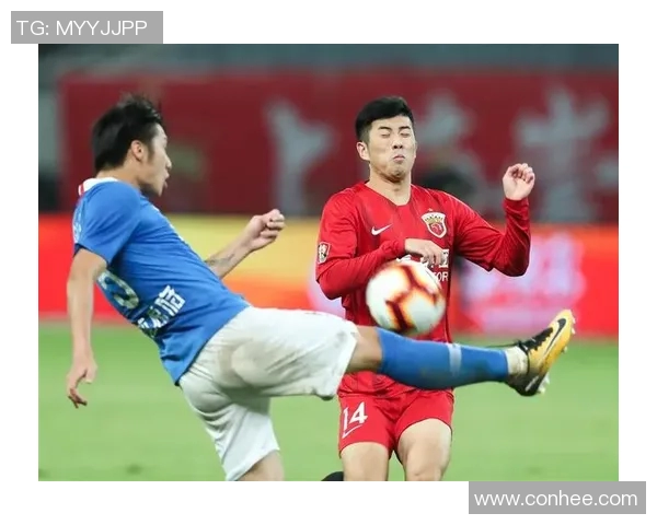 上港与河南建业激战正酣比分悬念引人关注赛事精彩纷呈