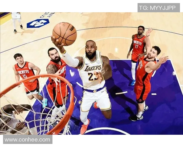 2002年湖人对决火箭的经典时刻与篮球传奇的交汇之旅 2002年湖人对决火箭的经典时刻与篮球传奇的交汇之旅