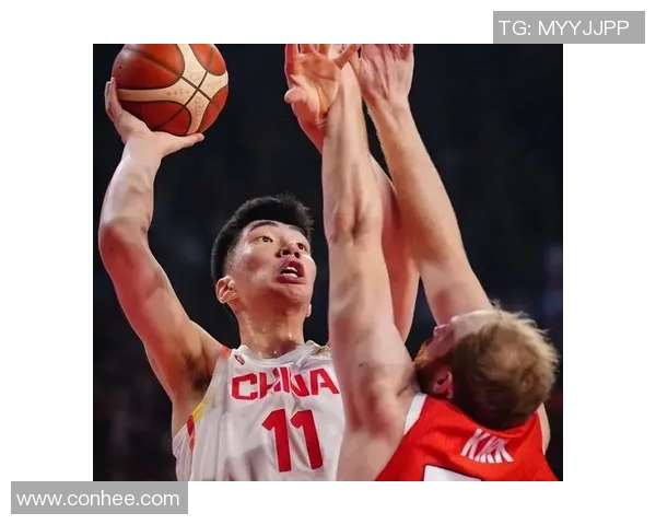 余嘉豪的篮球梦想之路:从少年到职业球员的成长历程与心路历程 余嘉豪的篮球梦想之路:从少年到职业球员的成长历程与心路历程