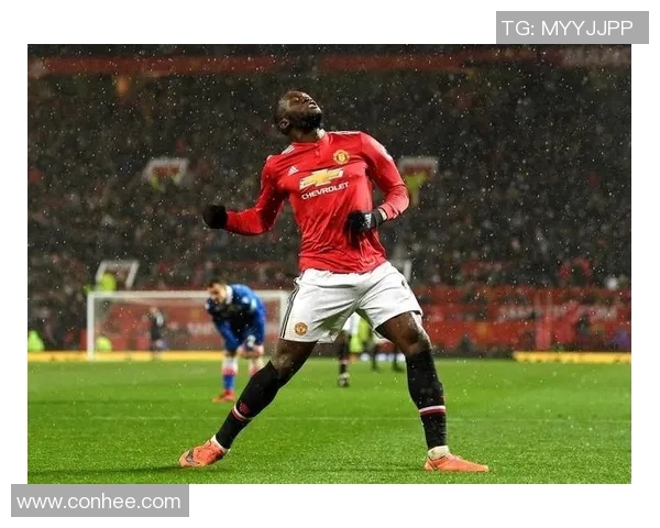 大巴黎与曼联精彩对决全场回放回顾与分析尽在此处