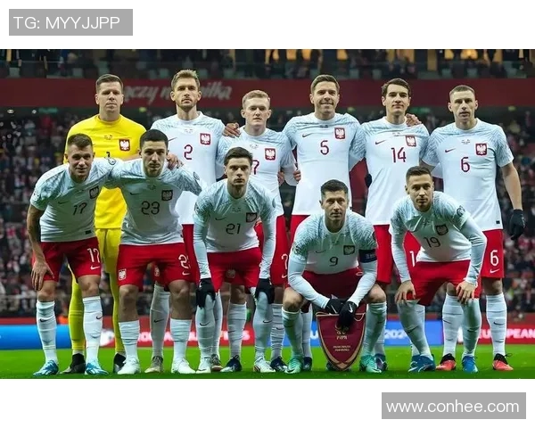 波兰与捷克激战成和双方在比赛中展现精彩表现与战术较量