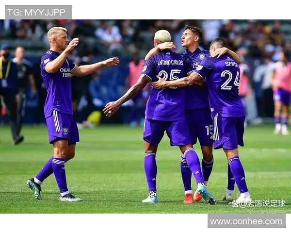 珀斯光荣与上海申花的激烈对决谁能笑到最后精彩赛事前瞻分析